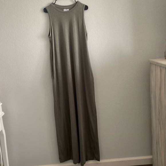 Velvet BY Graham & Spencer Edith Cotton Slub Sleeveless Maxi Dress Size M - Picture 3 of 9